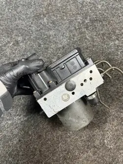 Pompe ABS BMW 6758969 0265225005 pour E39 3.0B