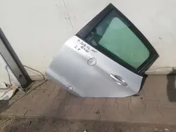 Vänster bakdörr Peugeot 208