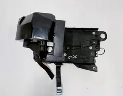 Volvo Akun Kiinnike OEM 32348533 - Käytetty Kunnossa