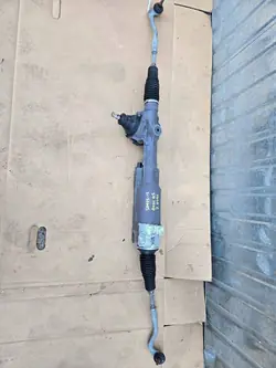 Audi Q5 Ohjaustehostin 8R 8R1423055BE