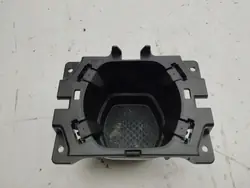 Renault Megane E-Tech 2022 Bakre dryckeshållare OEM 00243763