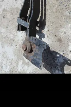 Hinterfeder OEM 55020-MB40A für Nissan Cabstar Maxity