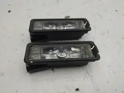 Conjunto luz matrícula OEM AMD137551 para VW Arteon
