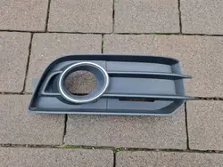 Rejilla de parachoques delantero derecha AUDI A1 8X Cromada 8X0807682A