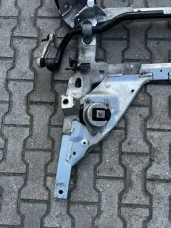 ALFA ROMEO STELVIO Suporte do Motor Frontal 505505910