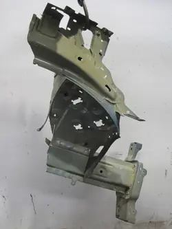 Längsträger Viertel rechts Audi A1 82A