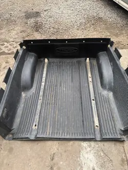 Nissan OE WANNA KUWETA ZABUDOWA PAKI NISSAN NAVARA D40 06-