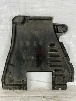 Mercedes GLS W167 Onderbodenschild OEM A1676803807
