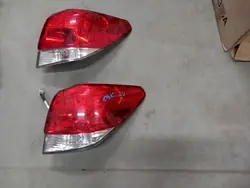 Luz trasera derecha Subaru Outback 2009-14 OEM