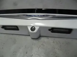 Moldura Matrícula OEM 6NX37TRMA com Câmara