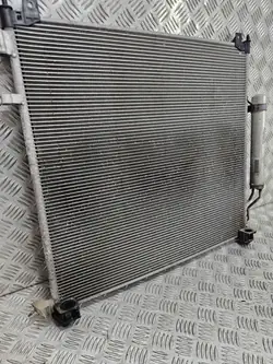 Condenseur AC Land Rover OEM HPLA19C600AD - Occasion