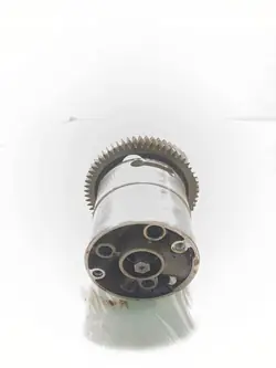 Pompe à huile Mercedes-Benz OE 6511811801