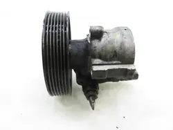 Pompe de direction assistée Renault OE 7700426719