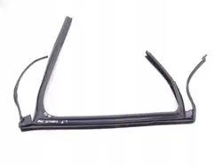 Fönsterpackning vänster bakdörr OEM 823310013R