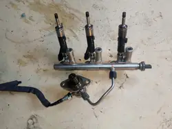 PEUGEOT 1.2 THP INJECTORRAIL POMP 9811353880