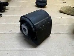 OEM-kiinnike Mercedes G63 AMG W463:lle vähennykseen