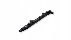 Rampe d'injection complète OEM 0445214133 pour Yaris II 1.4 D4D