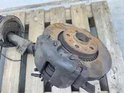 OEM MMAUTKO-26035- Vasen etujousi Volvo S80:lle
