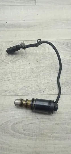 Válvula de sensor de compresor Audi A6 Q7 4L 3.0 D