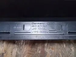 Mud Flap OEM 4K0821169 4K0821170 för Audi A6 C8