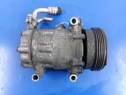 RENAULT THALIA II 1.2 Frizione Compressore AC 8200840770