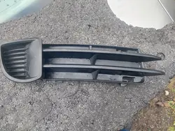 Rejilla de parachoques derecha Audi A3 8P OEM 8P4807682A BBM