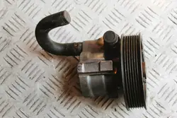 Ohjauspumppu OEM 8200024738 Renault Trafic II:lle