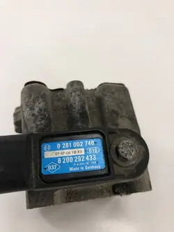 Sensor de pressão de ar Nissan Qashqai 2009 OEM 8200292433