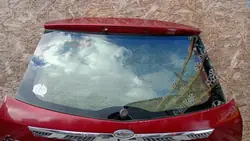 Vitre de hayon Ford Focus MK1 OEM 133154/VOLVOMAR