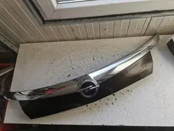 Opel Insignia A Achterklep Trim 2010