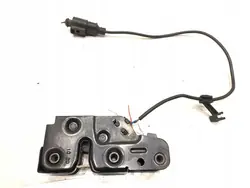 Framhuvudslås AUDI A4 B8 Sedan 8K0823509G 07-15