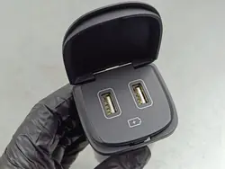 Port USB Genesis GV70 OEM 96125T6000NNB