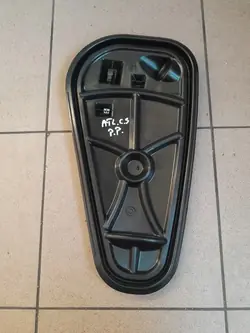 Tampa de porta dianteira direita OEM 3CN837916A - Usado
