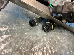 OEM 7506924 Insprutningsram för BMW E65 735i/745i Bensin