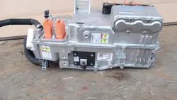 Inversor Volvo XC40 OEM 32324747 - Usado