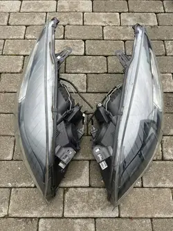 Megane III Lift Scheinwerfer Links 260103187R
