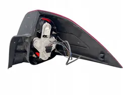Feu arrière gauche Renault Megane II 2007 OEM 8200142681