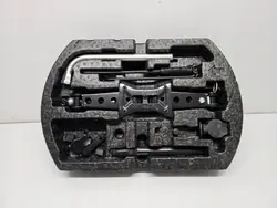 OEM 3J0012115A Inserção de Poliestireno Porta-Malas VW Passat B9