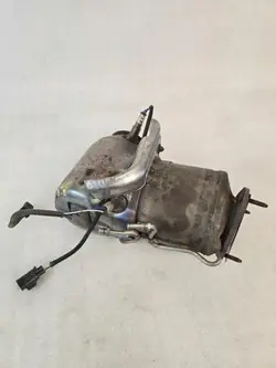 Katalysaattori Volvo XC60 II 2.0 T8 OEM 32225414