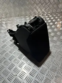 Apoio de braço de tecido VW28426 para VW Polo 2G 17-