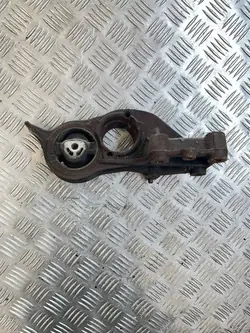 Peugeot 307 drivaxellagerfäste OEM 9639592180