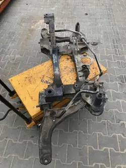 MASTER III MOVANO B etujousipalkki - OEM