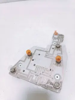 Mercedes W211 Takavalon Sisennys Oikea OEM A2118201677