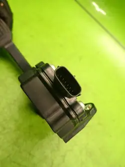 Potenciômetro gás OEM 78110-42010 para Toyota RAV4