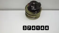 Mercedes Lämmityspuhallin OEM AM-374144 Käytetty