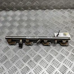 Mercedes-Benz OE A2780703495 brandstofrail