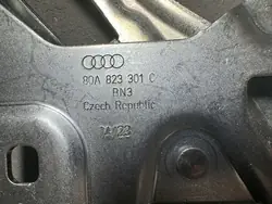 HUIS AUDI OE 80A823301C