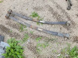 Bakre vänster fjäder VW CRAFTER OEM 2N0511151R Begagnad