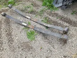 Bakre vänster fjäder VW CRAFTER OEM 2N0511151R Begagnad