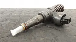 Iniettore VW PASSAT GOLF SEAT LEON 1.9 TDI 038130079BX